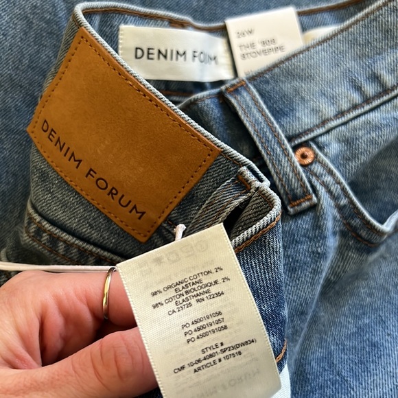 NWT Aritzia Denim Forum The 80s Stovepipe Hi-rise Straight Jean - size 26 - Picture 10 of 10